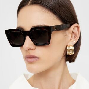 NWOT Anine Bing Indio Sunglasses